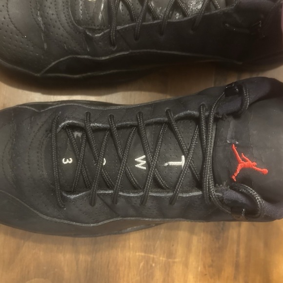 Air‎ Jordan 12 Retro Low Black Patent Varsity Red 2011 - Size 12 - 308317 001
